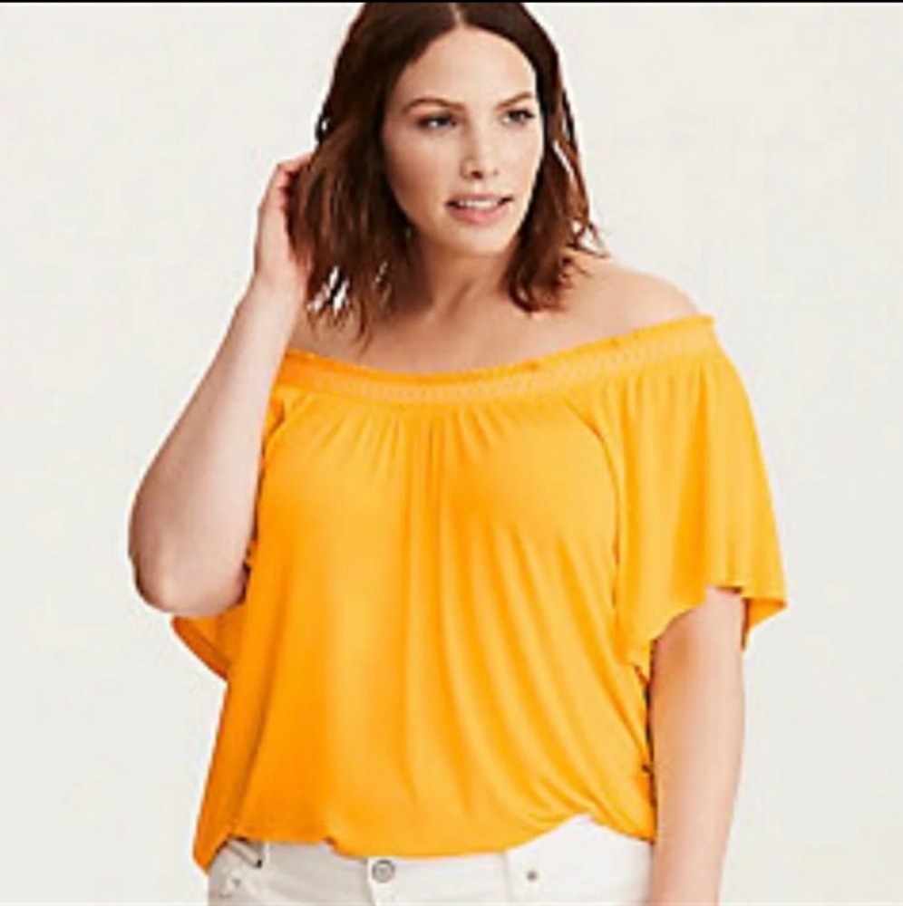 SOLD ON MERCARI DO NOT BUY